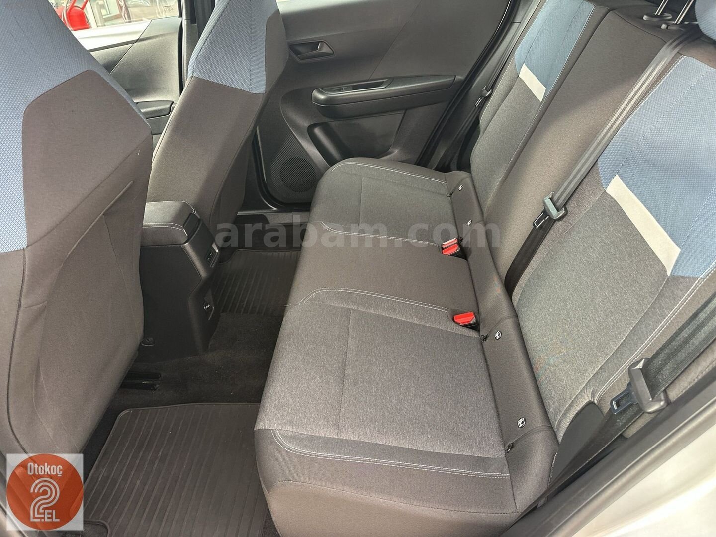 Galeriden Opel Frontera 1.2 Hybrid Edition 2025 Model Kırşehir 16.000 km Gri 6