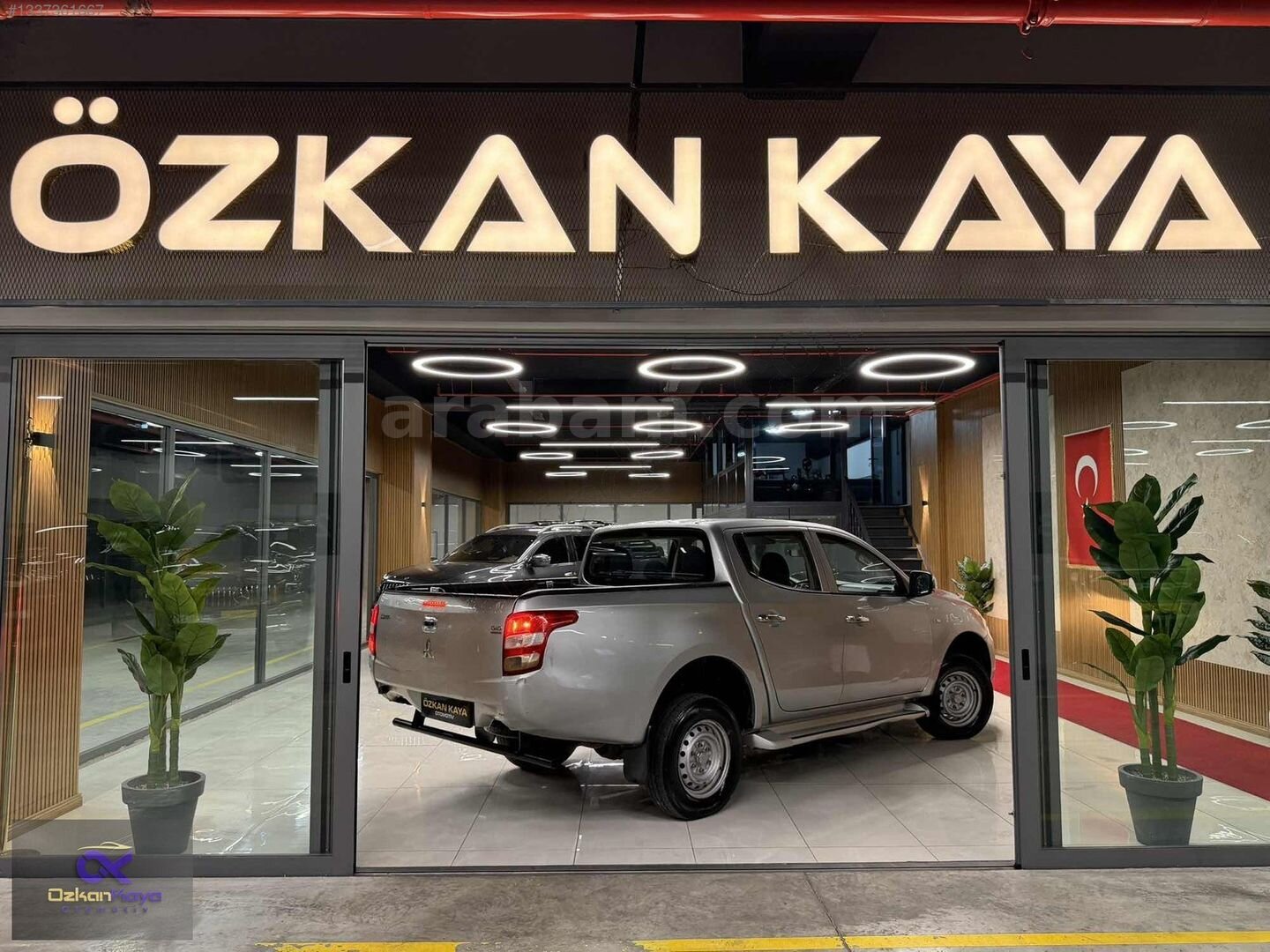 2017 TEMİZ MASRAFSIZ DEĞİŞENSİZ HASAR KAYITSIZ 4X4 STORM 5
