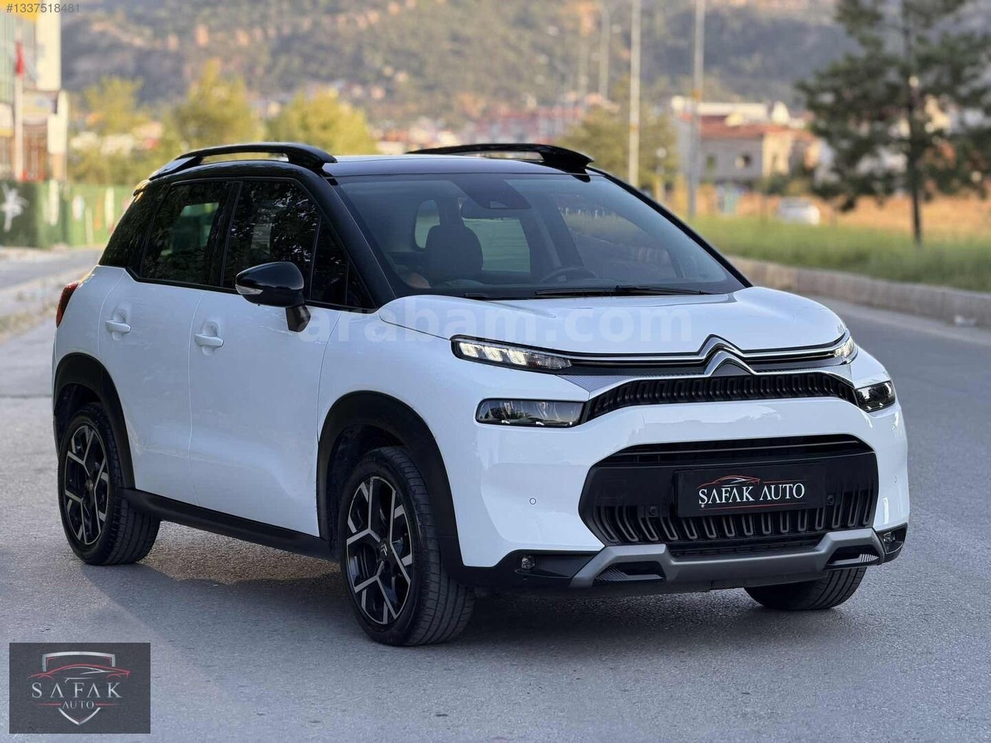 ŞAFAK AUTO BOYASIZ 14 BİN KM'DE CAM TAVAN FİNANSMAN&K KARTI 12 5