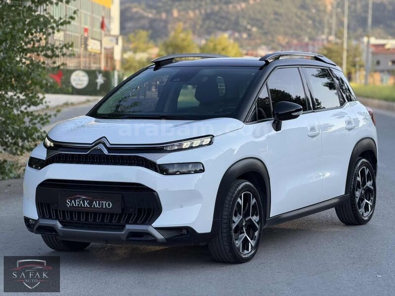 ŞAFAK AUTO BOYASIZ 14 BİN KM'DE CAM TAVAN FİNANSMAN&K KARTI 12