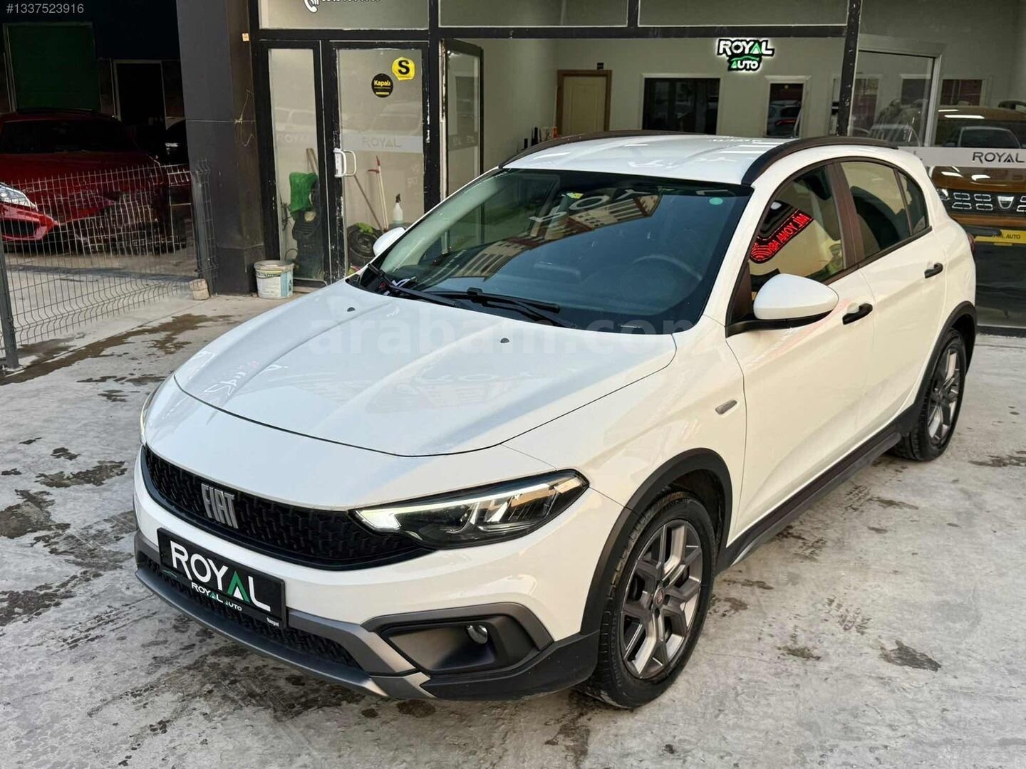 ROYAL AUTO'dan 2022 EGEA CROSS 1.4 95ps URBAN HATASIZ BOYASIZ 7