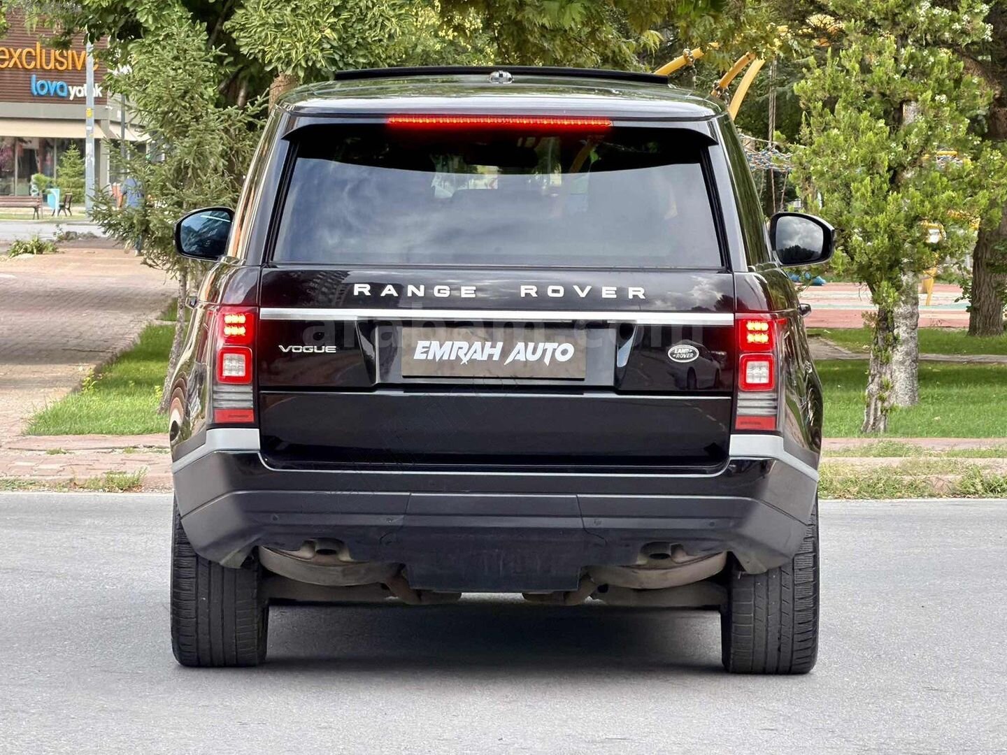 EMRAH AUTO'Dan emsalsiz temizlikte bakımlı 6