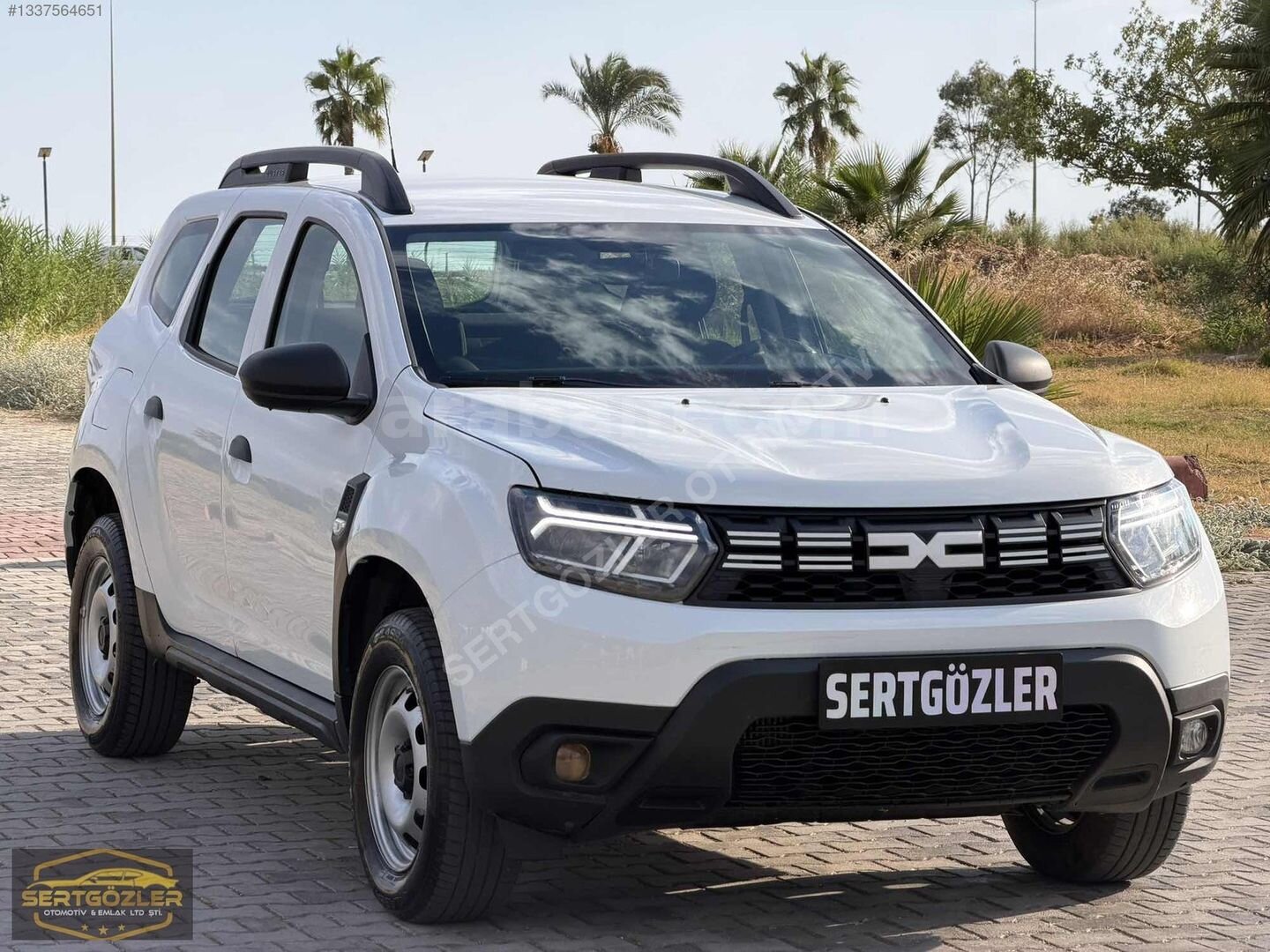HATASIZ BOYASIZ TRAMERSİZ 4X4 SERVİS BAKIMLI 2023 DUSTER 3