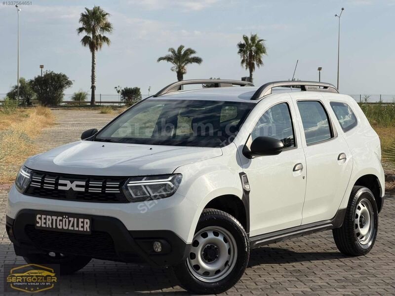 HATASIZ BOYASIZ TRAMERSİZ 4X4 SERVİS BAKIMLI 2023 DUSTER
