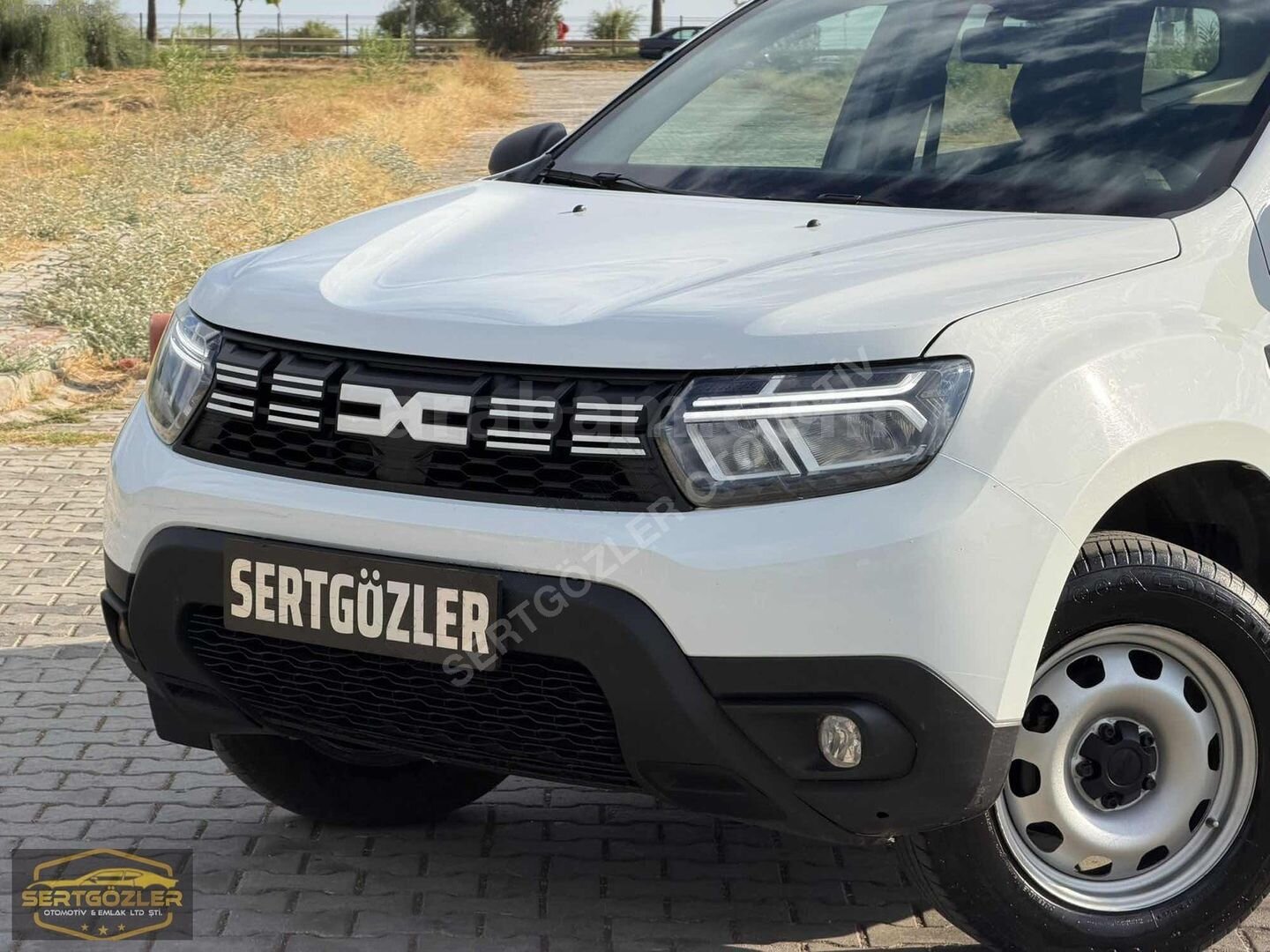 HATASIZ BOYASIZ TRAMERSİZ 4X4 SERVİS BAKIMLI 2023 DUSTER 2