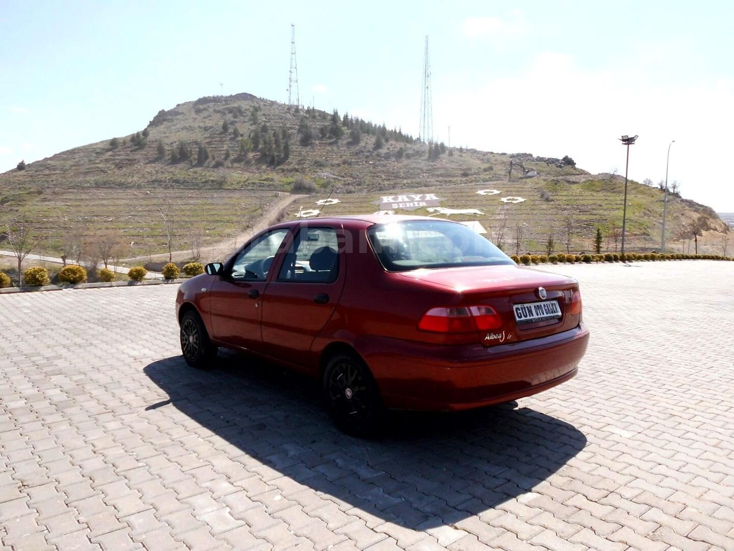 Galeriden Fiat Albea Sole 1.4 Fire Active 2008 Model Nevşehir 230.000 km Bordo 4