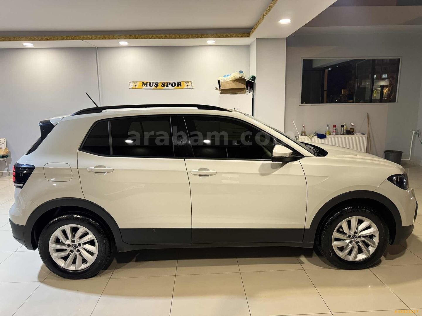 Galeriden Volkswagen T-Cross 1.0 TSI Life 2023 Model Muş 78.000 km Gri 5