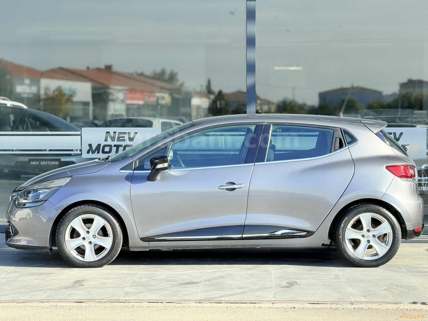 Galeriden Renault Clio 1.5 dCi Icon 2015 Model Aksaray 126.000 km Gri 5