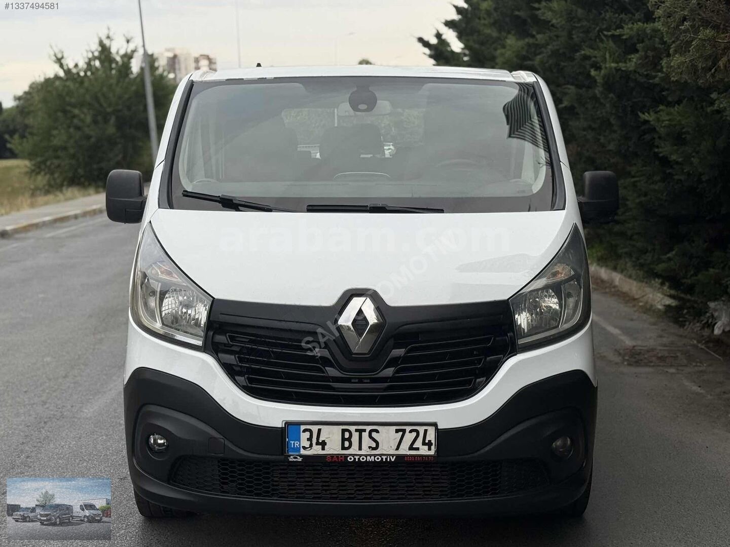 Galeriden Renault Trafic 1.6 DCI Grand Confort 2015 Model İstanbul 20.000 km Beyaz 2