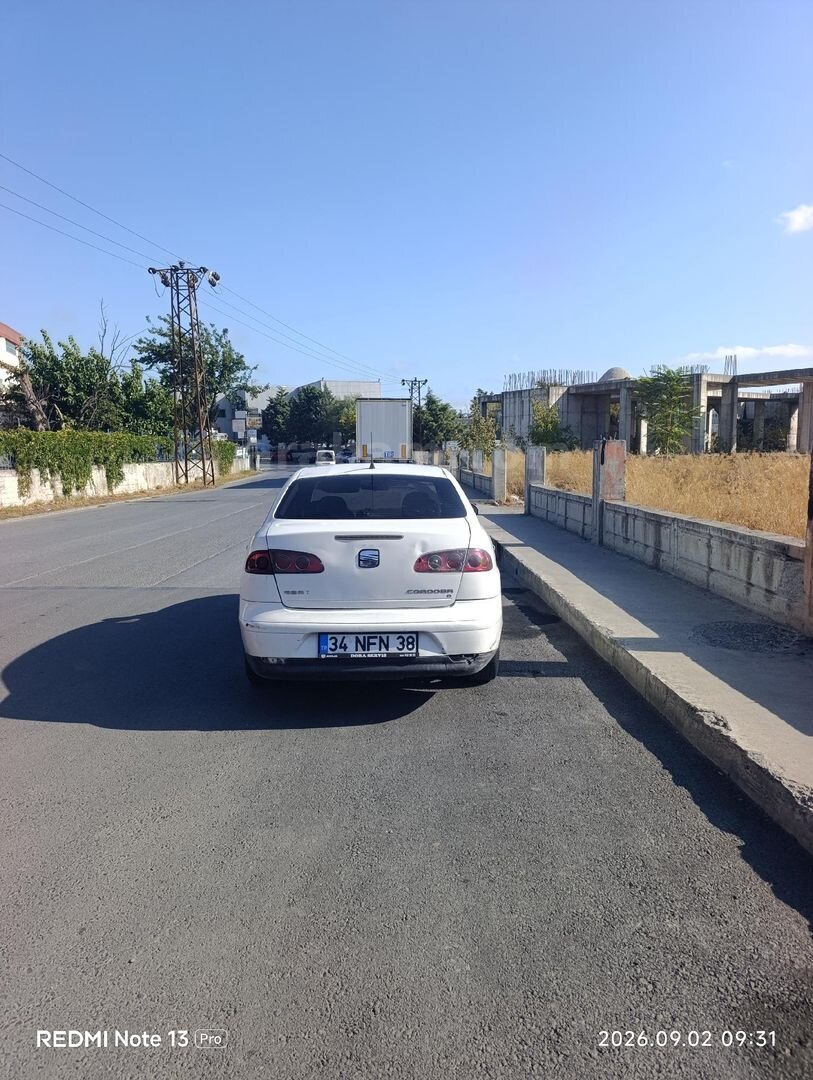 Sahibinden Seat Cordoba 1.4 TDI Signo 2004 Model İstanbul 334.750 km Beyaz 3