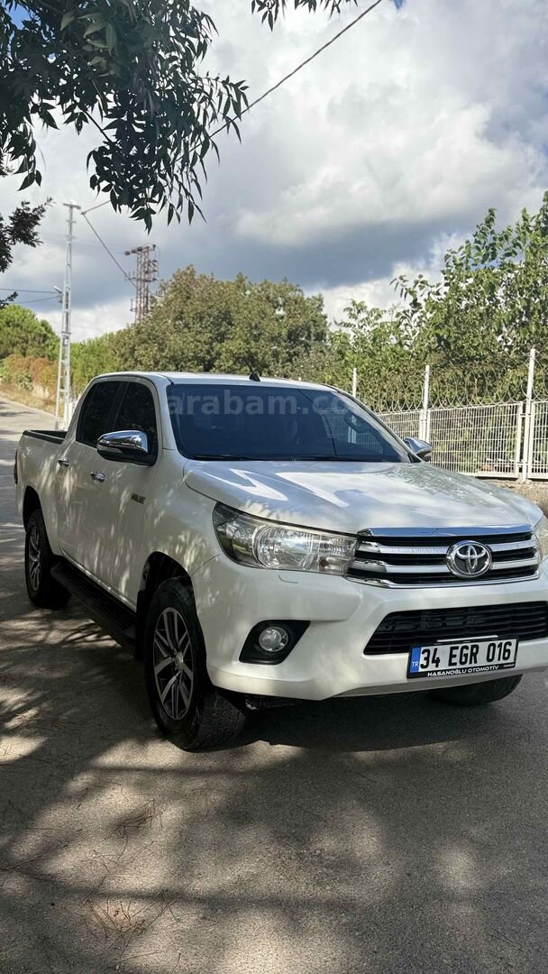 2015 TOYOTA HILUX 4x2 ADVANCE – DİRİ • TEMİZ • MASRAFSIZ 2.4 4*2 6