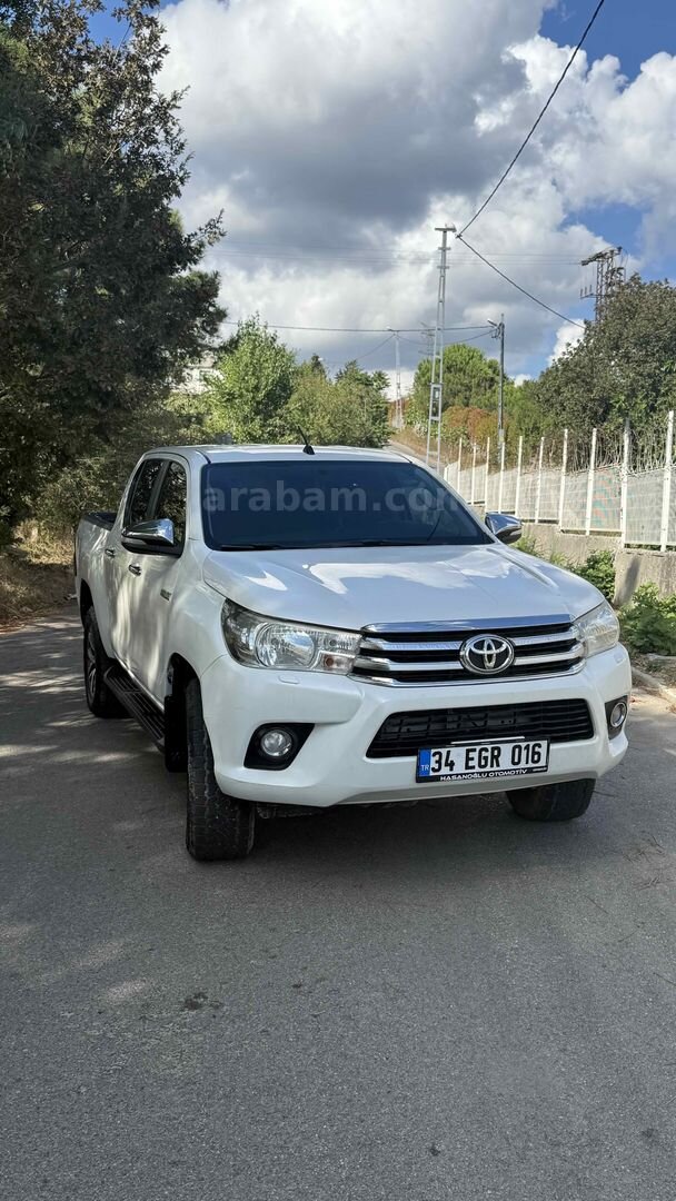 2015 TOYOTA HILUX 4X2 ADVANCE – DİRİ • TEMİZ • MASRAFSIZ 2.4 4*2