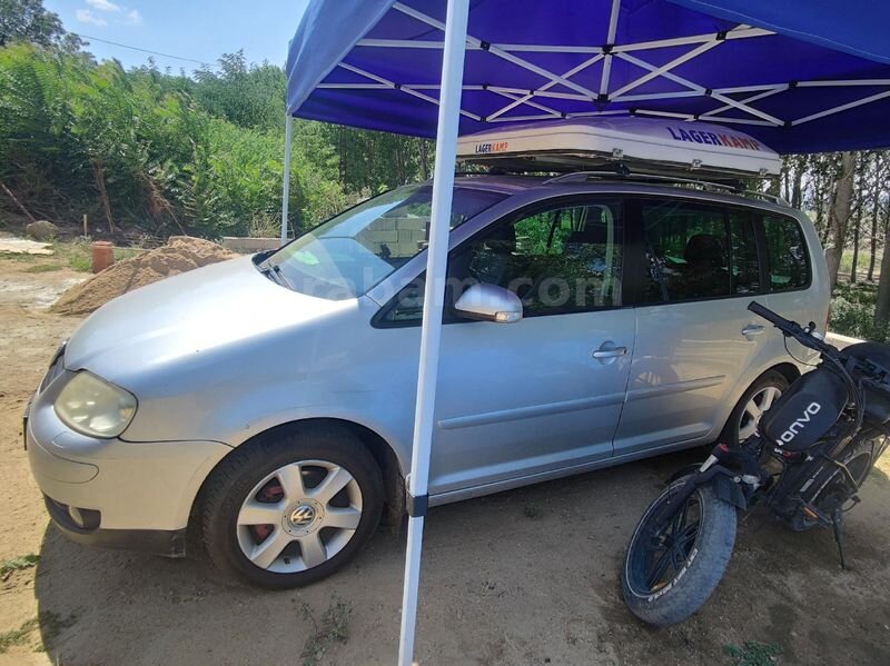 Sahibinden Volkswagen Touran 1.6 FSi Comfortline 2003 Model İstanbul 230.000 km Gri
