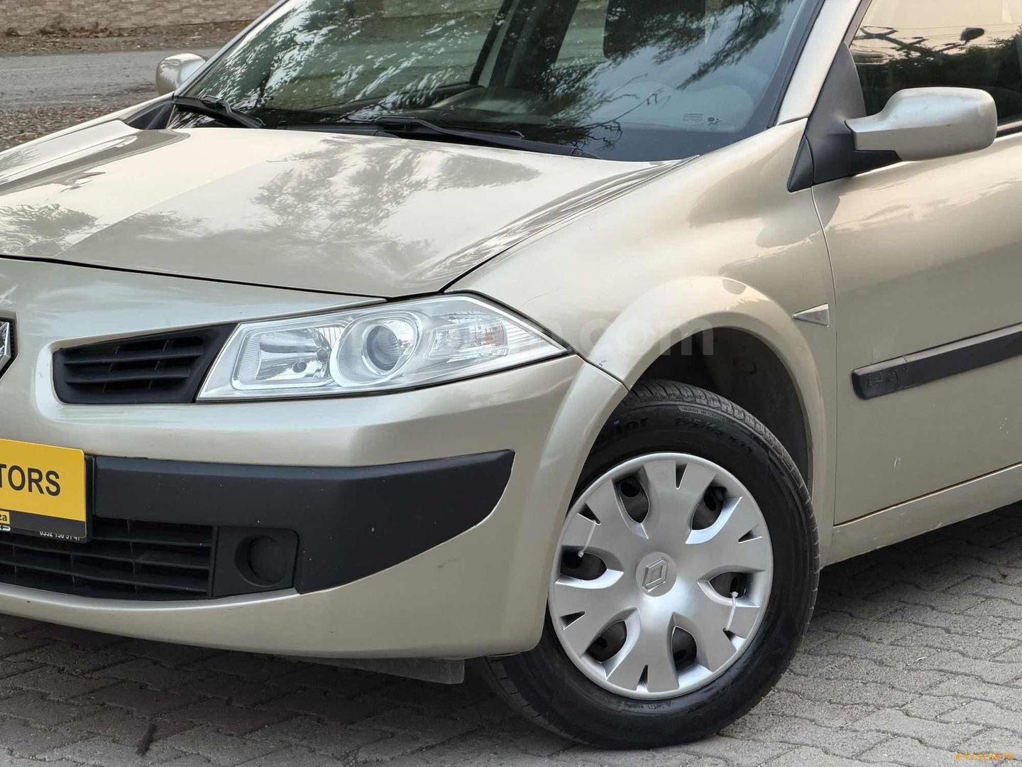 Galeriden Renault Megane 1.4 Authentique 2007 Model Hatay 117.000 km Beyaz 5