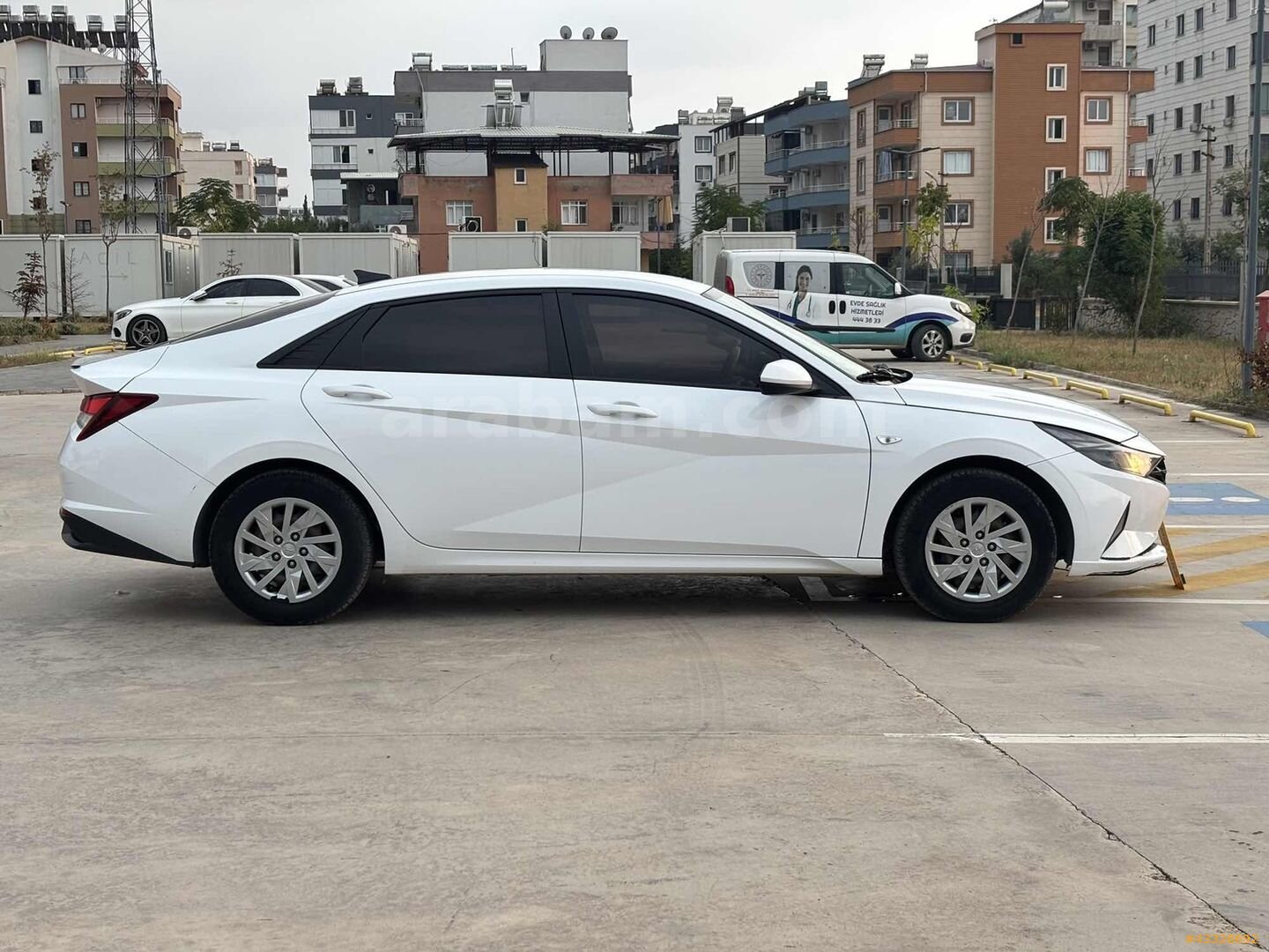 Galeriden Hyundai Elantra 1.6 MPI Style 2022 Model Hatay 181.000 km Beyaz 7