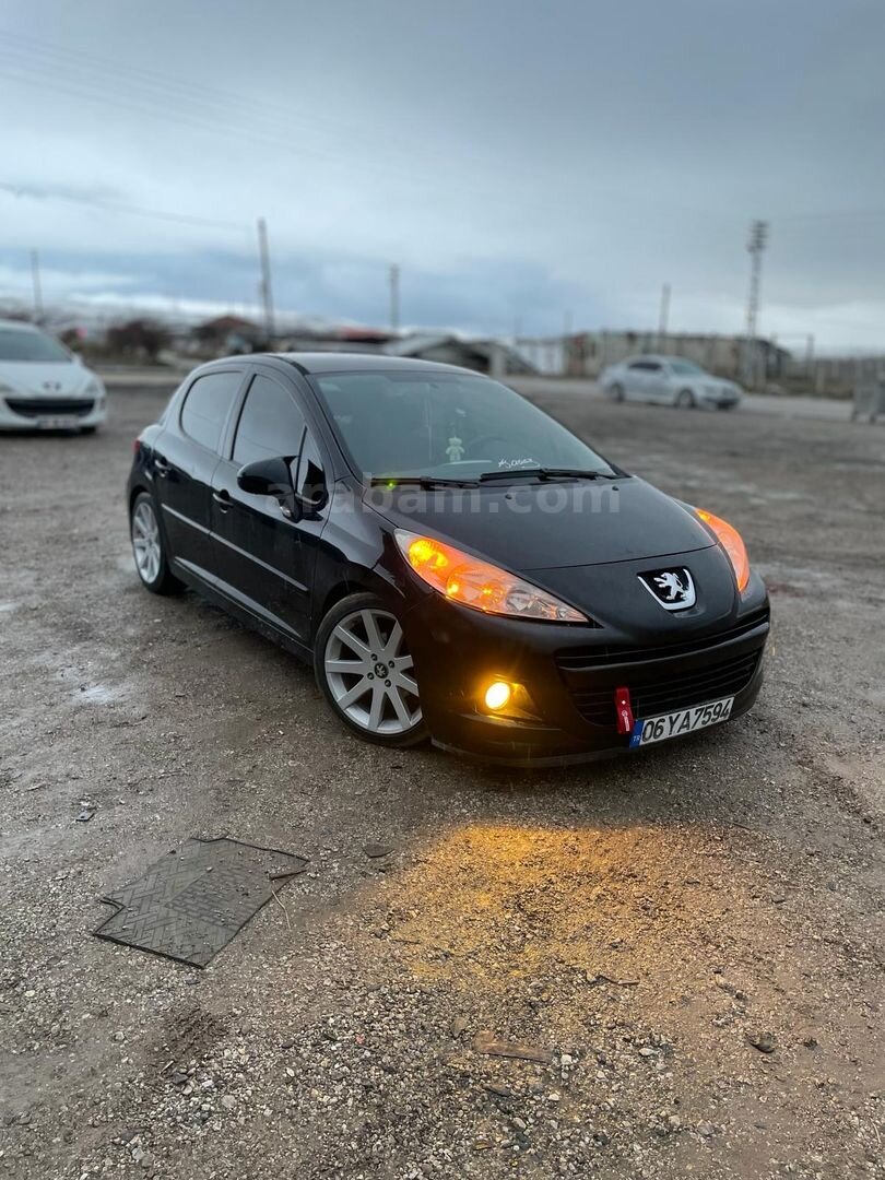 Sahibinden Peugeot 207 1.4 VTi Trendy 2010 Model Ankara 260.000 km Siyah 4