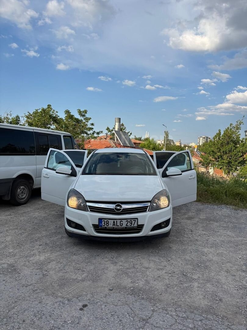 Sahibinden Opel Astra 1.6 Essentia 2012 Model Kayseri 223.500 km Beyaz 2