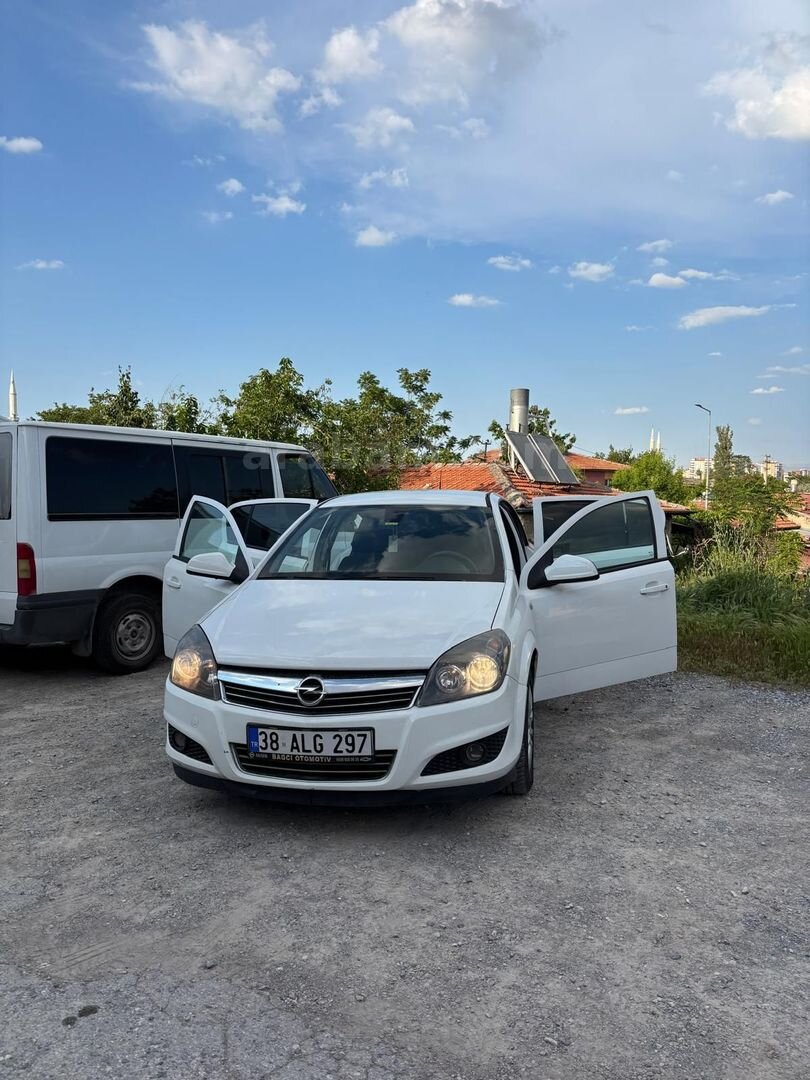 Sahibinden Opel Astra 1.6 Essentia 2012 Model Kayseri 223.500 km Beyaz 7