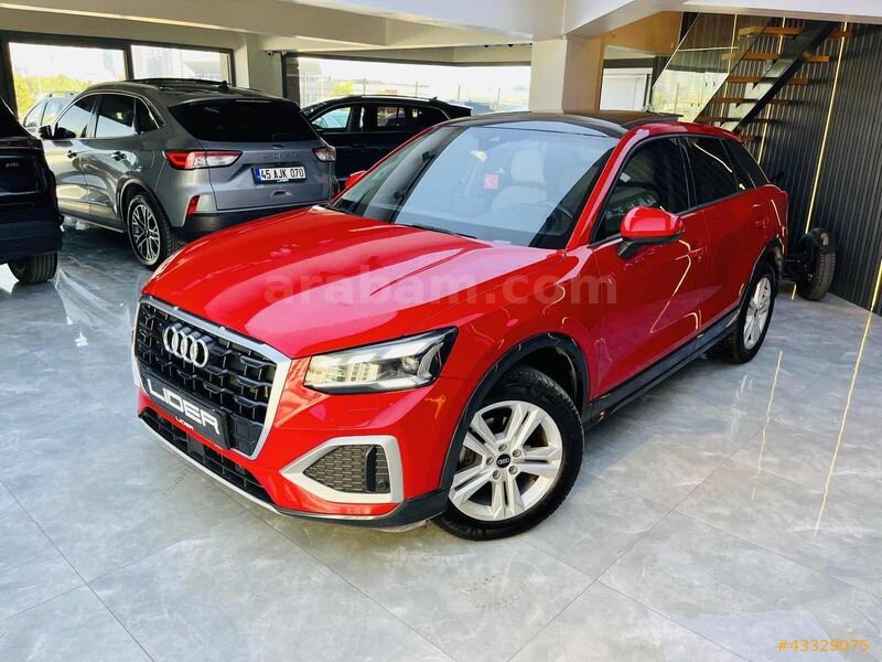 HATASIZ HASAR KAYITSIZ 2023 Q2 35 TFSI ADVANCED CAM TAVAN 2