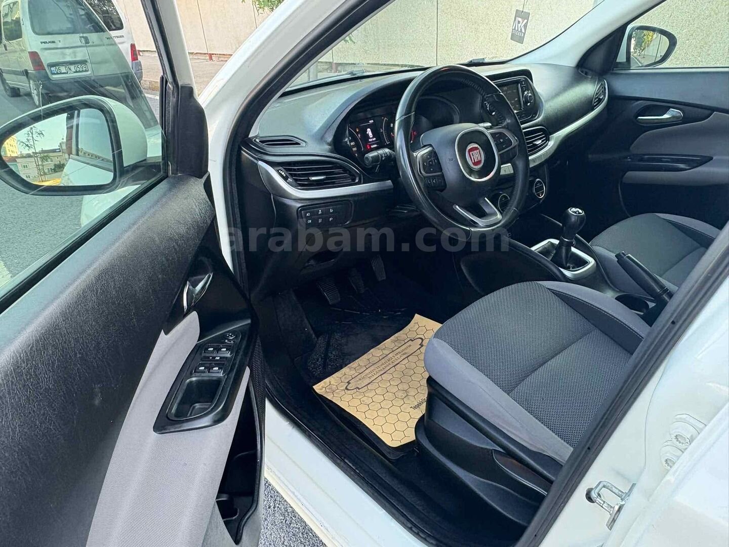 Galeriden Fiat Egea 1.3 Multijet Urban 2018 Model İstanbul 197.000 km Beyaz 5