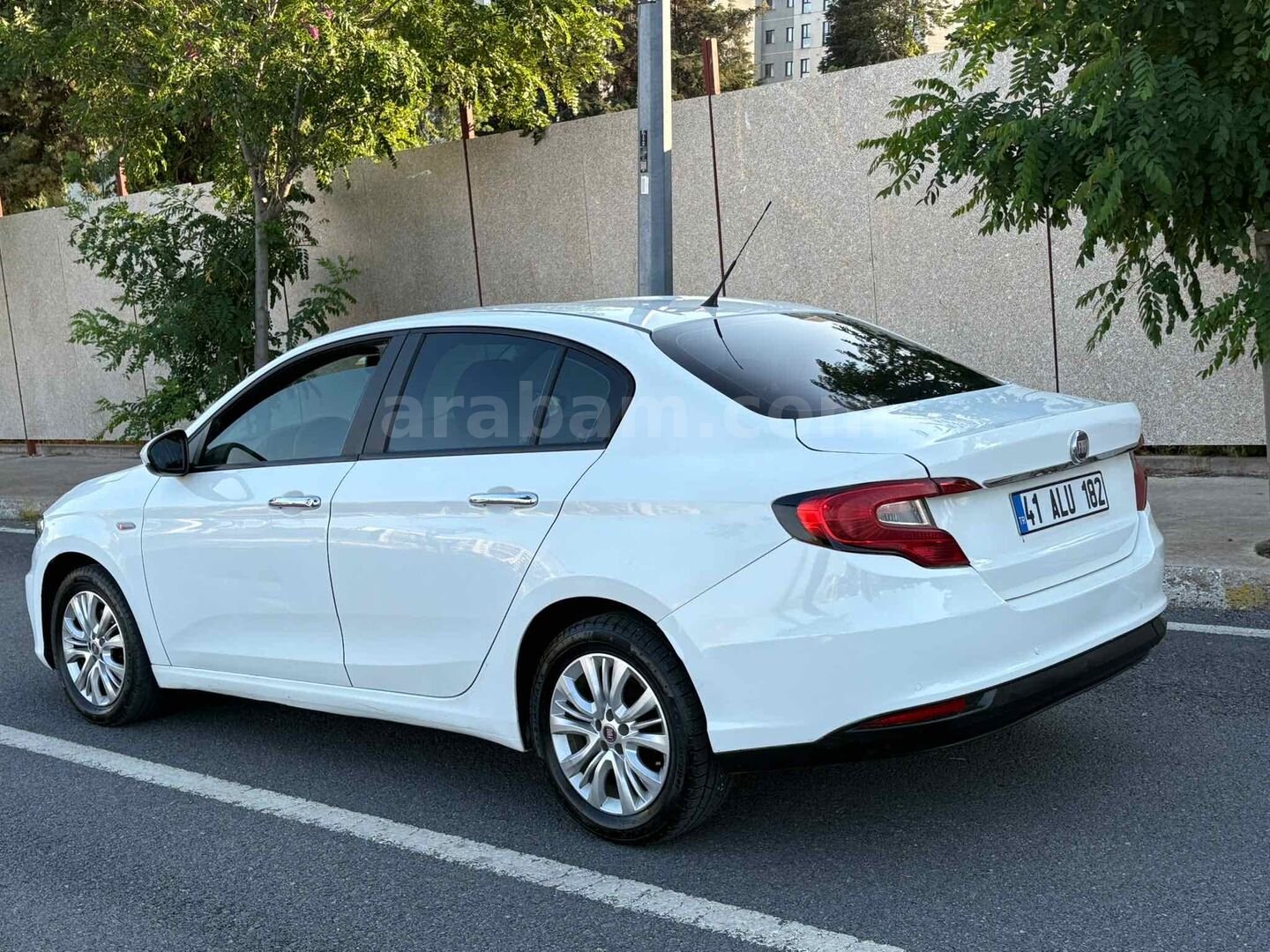 Galeriden Fiat Egea 1.3 Multijet Urban 2018 Model İstanbul 197.000 km Beyaz 4