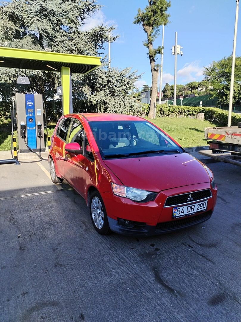 Sahibinden Mitsubishi Colt 1.3 Invite 2011 Model 2