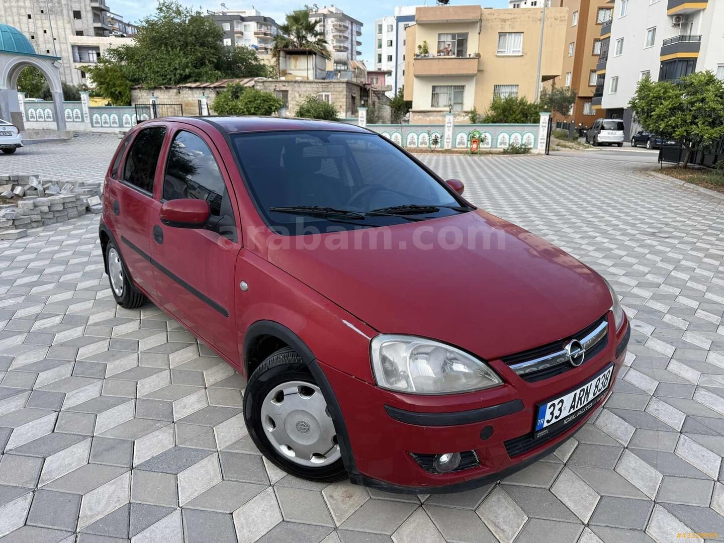 Galeriden Opel Corsa 1.2 Twinport Essentia 2005 Model Mersin 274.000 km Kırmızı 2