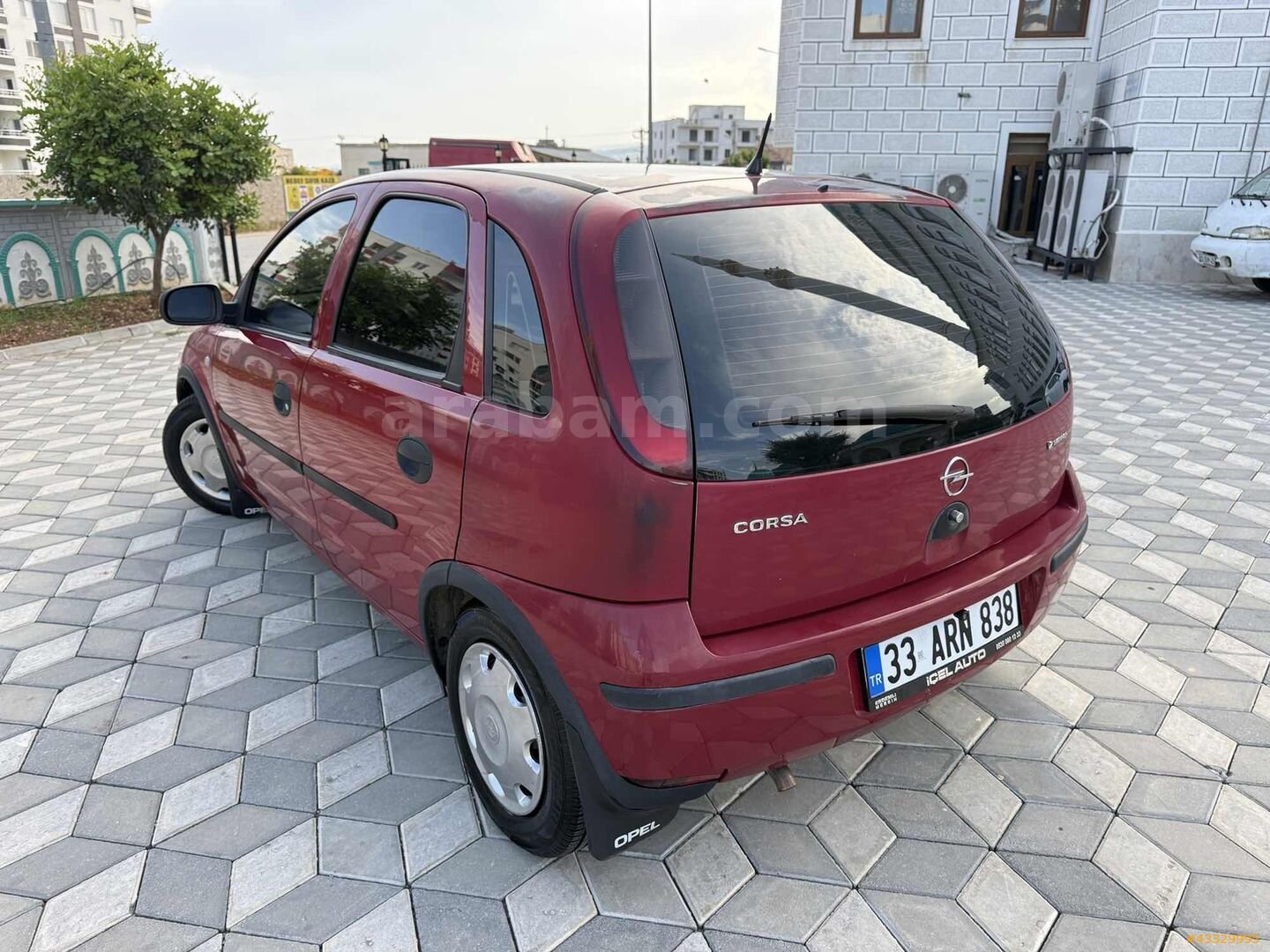 Galeriden Opel Corsa 1.2 Twinport Essentia 2005 Model Mersin 274.000 km Kırmızı 6