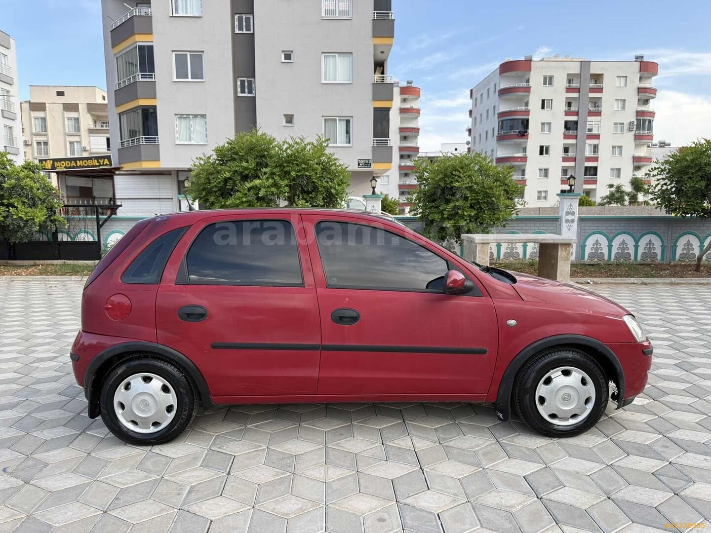 Galeriden Opel Corsa 1.2 Twinport Essentia 2005 Model Mersin 274.000 km Kırmızı 3