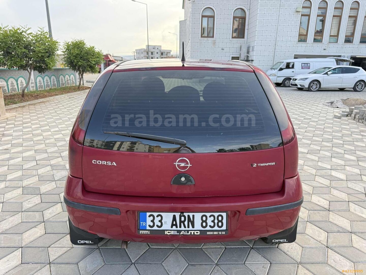Galeriden Opel Corsa 1.2 Twinport Essentia 2005 Model Mersin 274.000 km Kırmızı 5