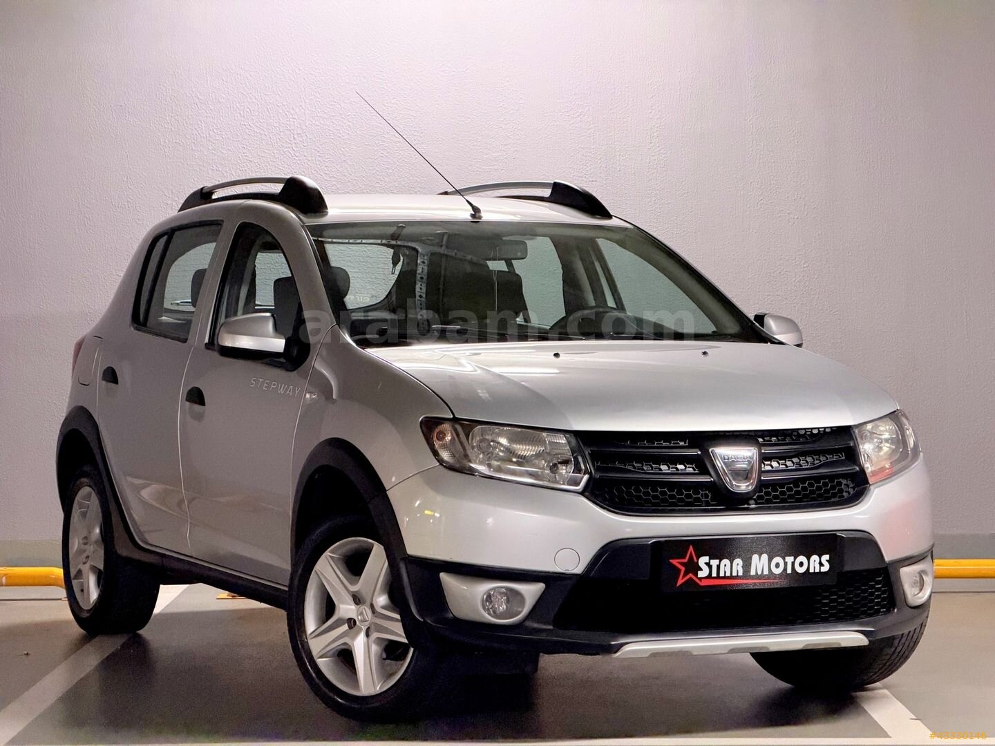 STAR MOTORS'DAN 2015 MODEL HATASIZ BOYASIZ DACİA SANDERO STEPWAY 4