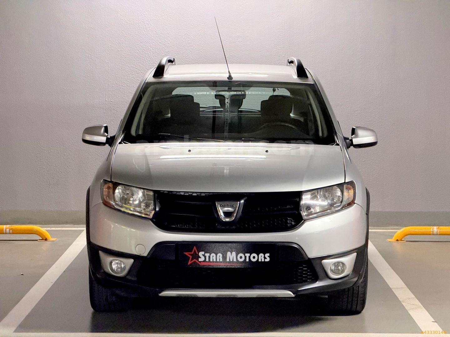 STAR MOTORS'DAN 2015 MODEL HATASIZ BOYASIZ DACİA SANDERO STEPWAY 3