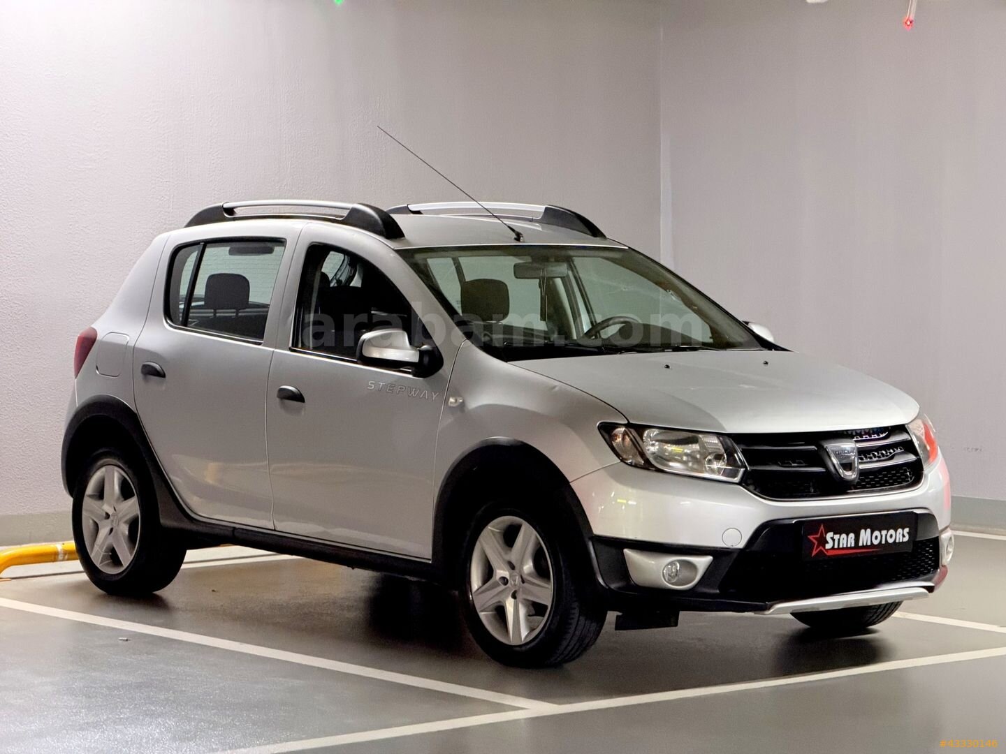 STAR MOTORS'DAN 2015 MODEL HATASIZ BOYASIZ DACİA SANDERO STEPWAY 7