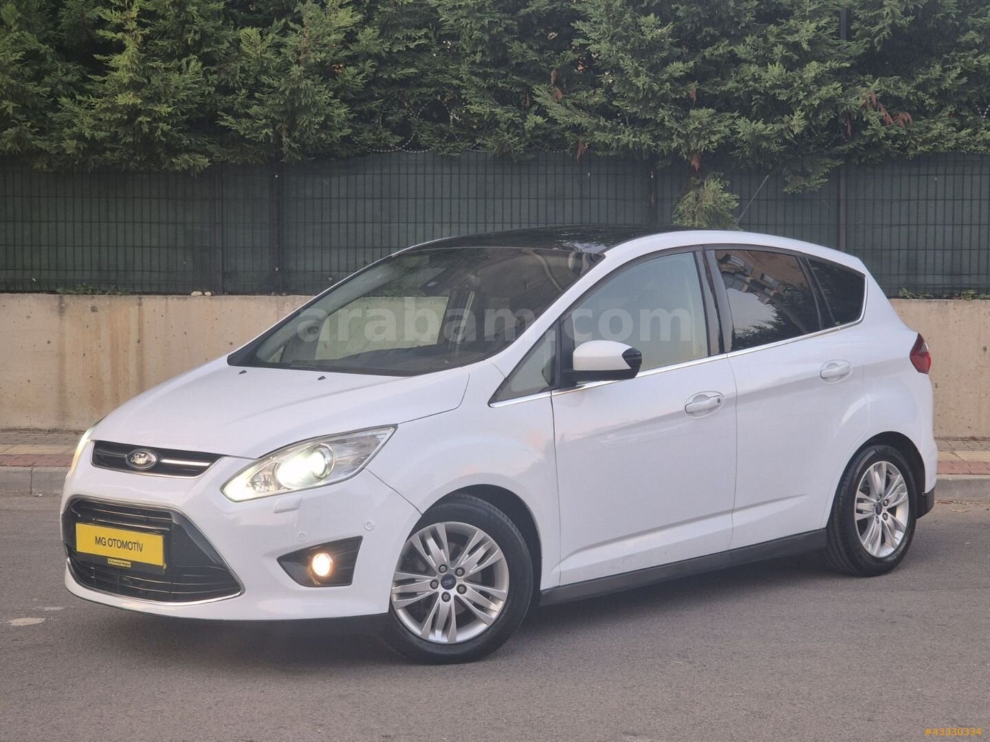 Galeriden Ford C-Max 1.6 TDCi Titanium 2012 Model Bursa 153.500 km Beyaz 3
