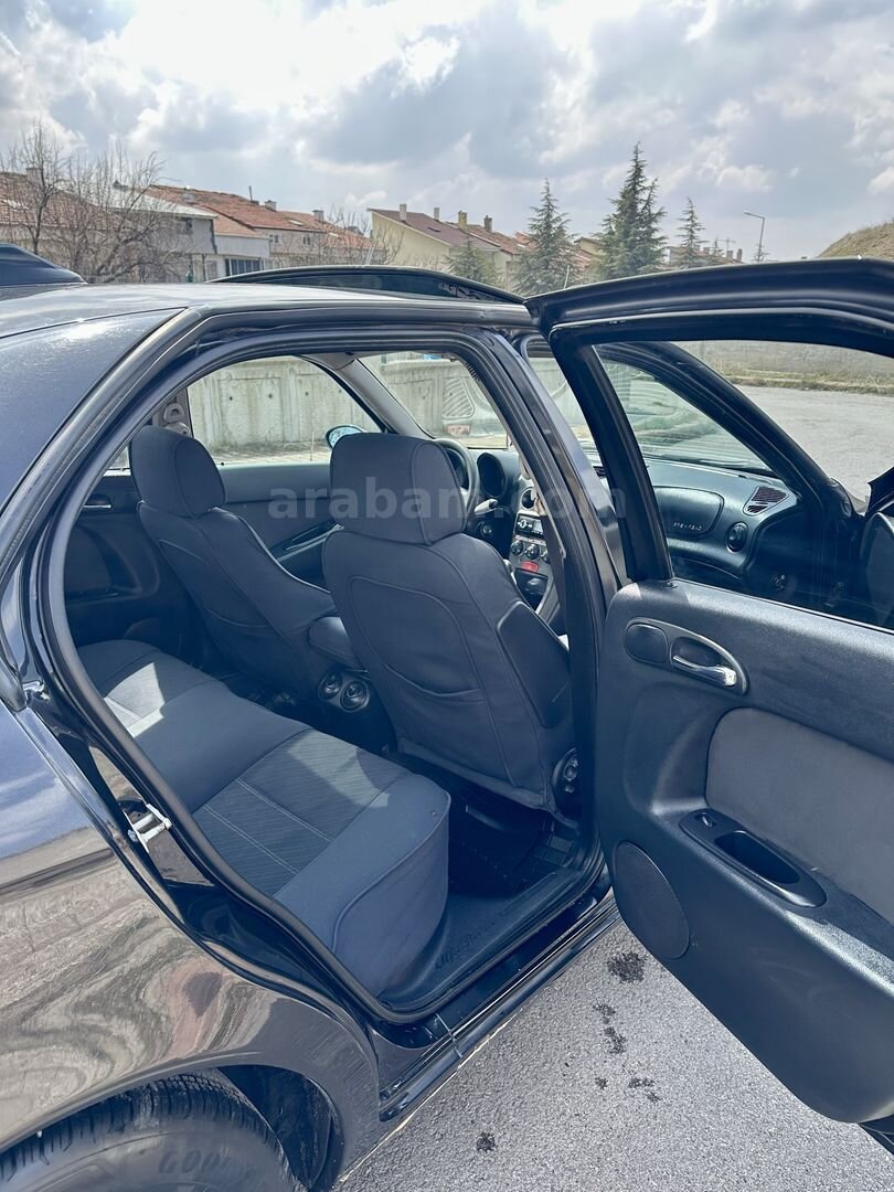 Sahibinden Alfa Romeo 156 1.6 TS 2001 Model Ankara 281.000 km Siyah 6
