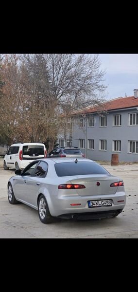 Sahibinden Alfa Romeo 159 1.9 JTS Distinctive 2006 Model 2