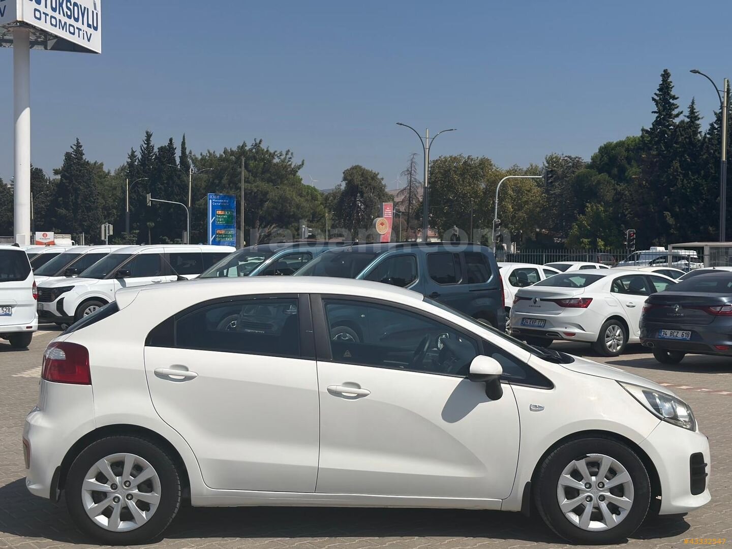 BÜYÜKSOYLU FİLO/2015 MODEL KIA RIO 1.4 CRDI COMFORT 90 HP 4