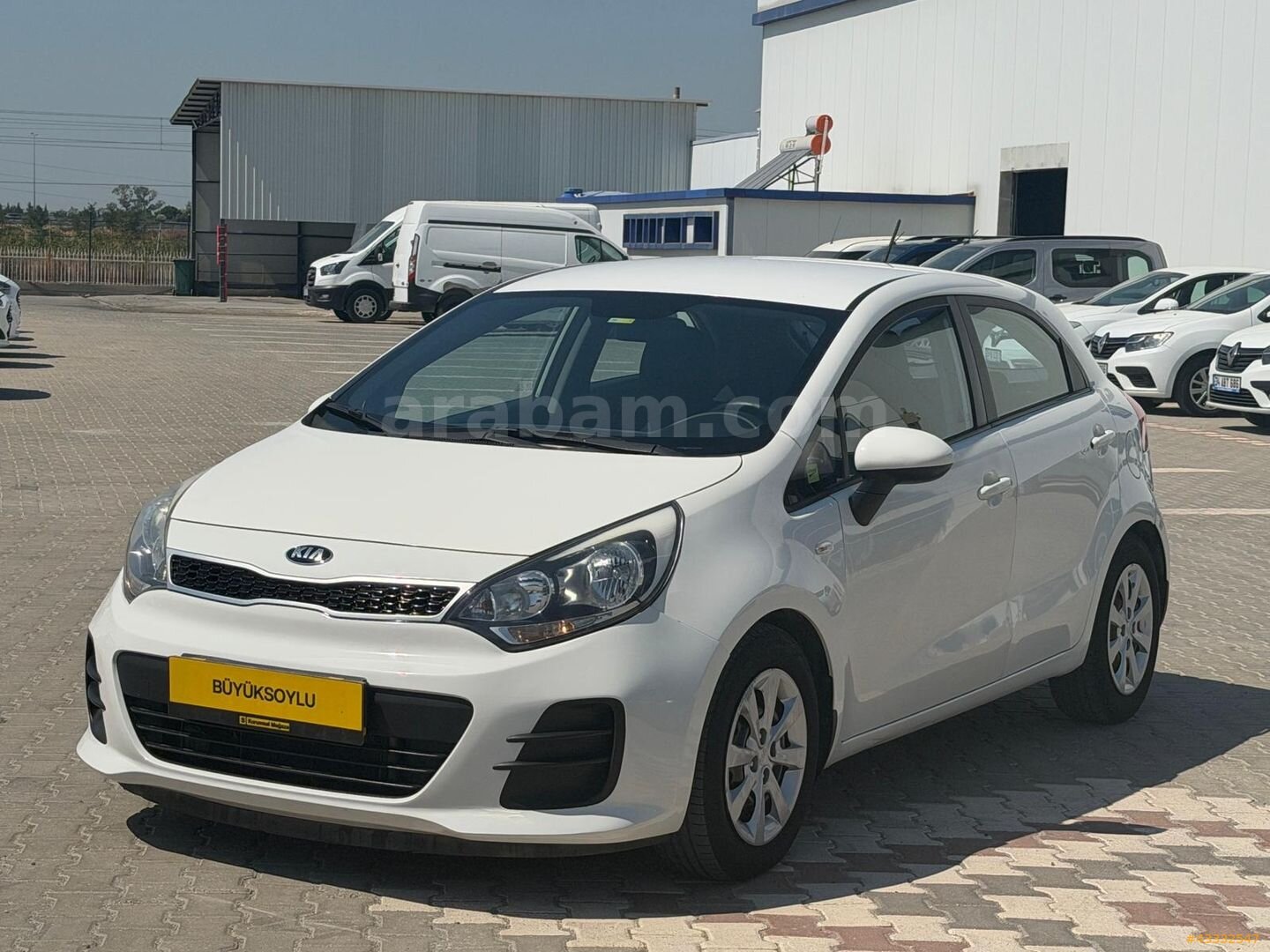 BÜYÜKSOYLU FİLO/2015 MODEL KIA RIO 1.4 CRDI COMFORT 90 HP 3