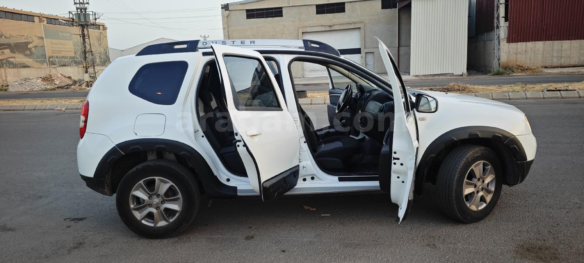 Galeriden Dacia Duster 1.5 dCi Laureate 2016 Model Şanlıurfa 4