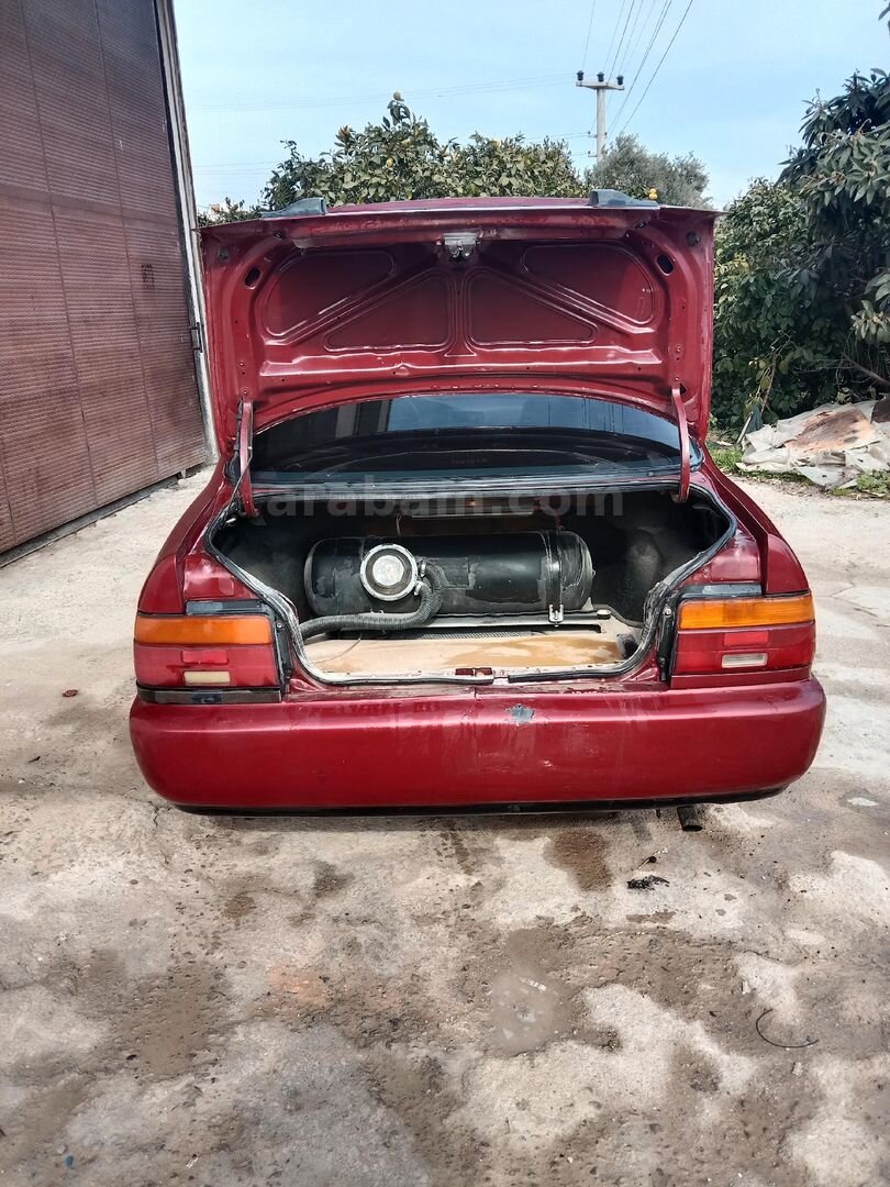 Sahibinden Toyota Corolla 1.3 XLi 1993 Model Mersin 218.000 km Bordo 3