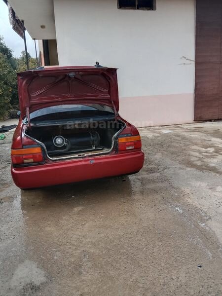 Sahibinden Toyota Corolla 1.3 XLi 1993 Model Mersin 218.000 km Bordo