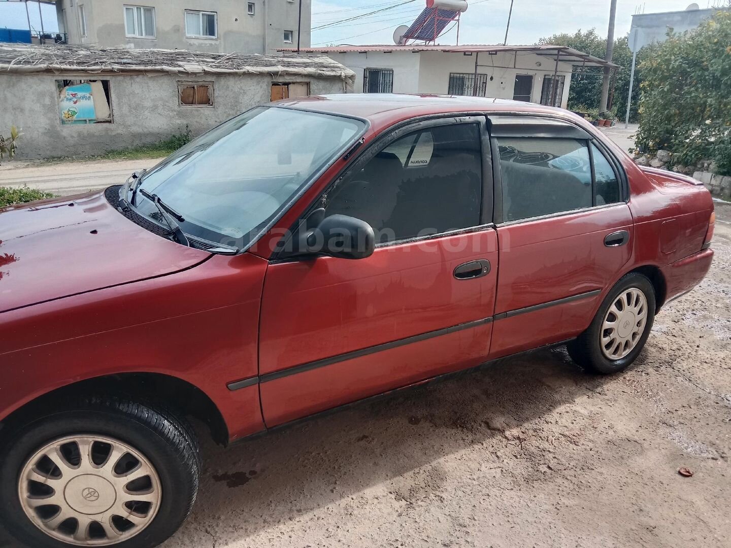 Sahibinden Toyota Corolla 1.3 XLi 1993 Model Mersin 218.000 km Bordo 5