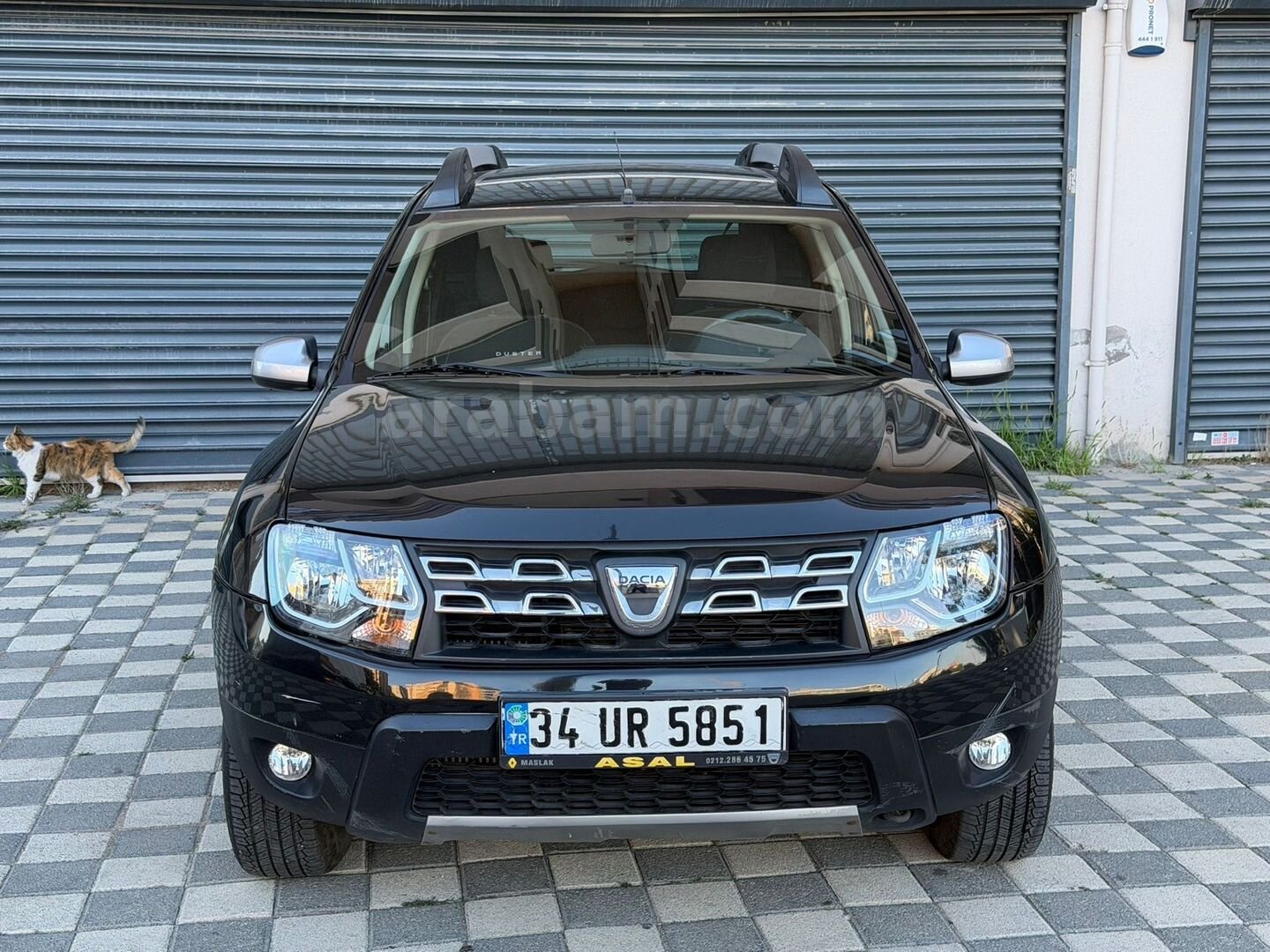 Galeriden Dacia Duster 1.5 dCi Laureate 2015 Model İstanbul 118.419 km Siyah 2