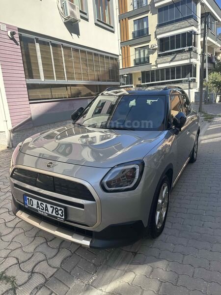 Sahibinden Mini Countryman E Favoured 2025 Model 1