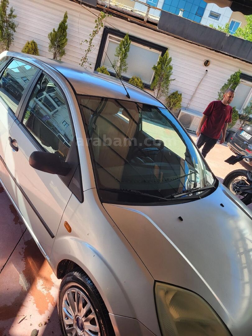Sahibinden Ford Fiesta 1.4 TDCi Comfort 2005 Model Kocaeli 273.000 km Gri 6