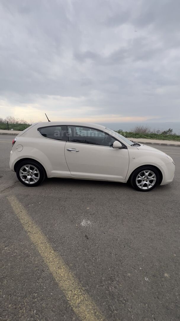Sahibinden Alfa Romeo MiTo 1.3 JTD City 2012 Model Tekirdağ 203.000 km Beyaz 4