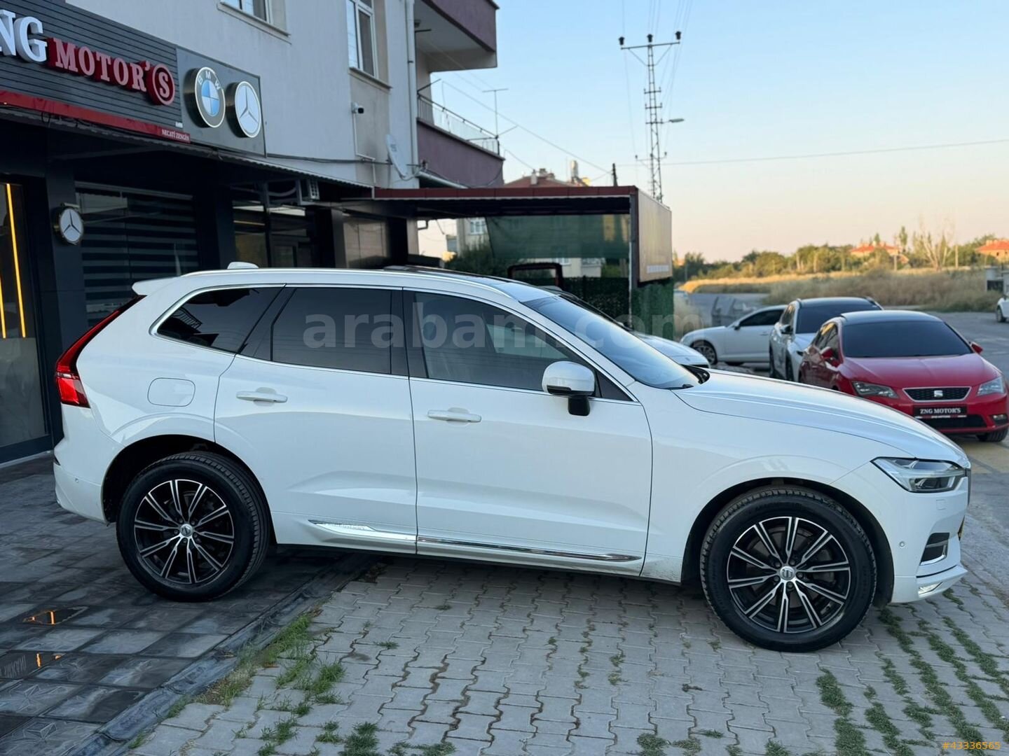 ZENGİN MOTORS'DAN 2017 VOLVO XC60 2.0 D4 DEĞİŞENSİZ 5