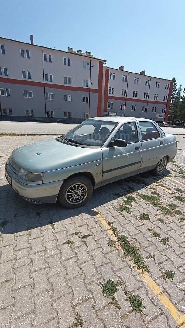 egzoz muaynesi yapıldı Lada Vega 1.5 1999 Model 2