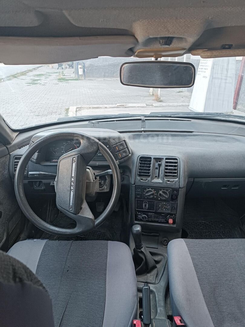 egzoz muaynesi yapıldı Lada Vega 1.5 1999 Model 5