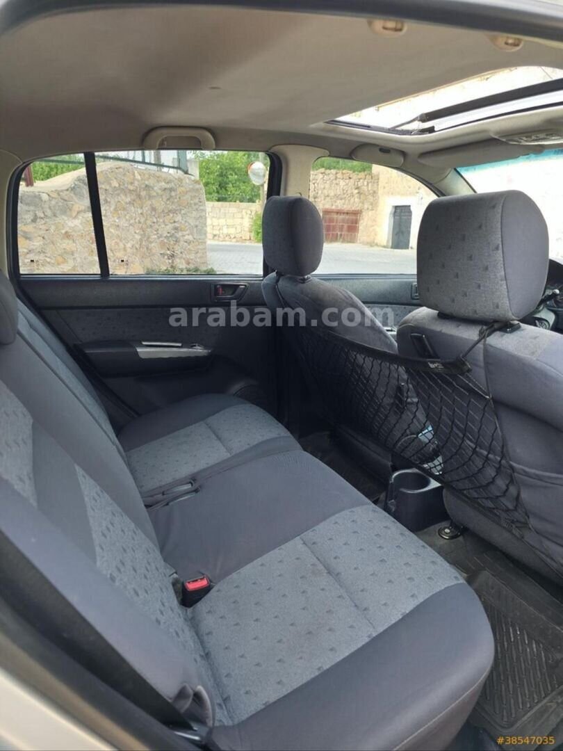 Sahibinden Hyundai Getz 1.3 GLS Style 2006 Model Niğde 350.000 km Gri 4